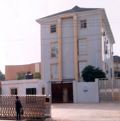 Kingdom Aquarium Office home n 1